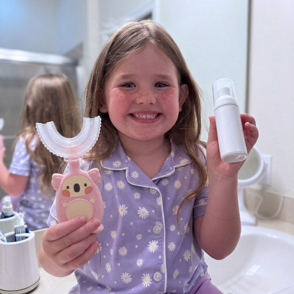 Kids Toothbrush Women's U-Shaped Fun Design Little Ones 360 Toothbrush - Image 4