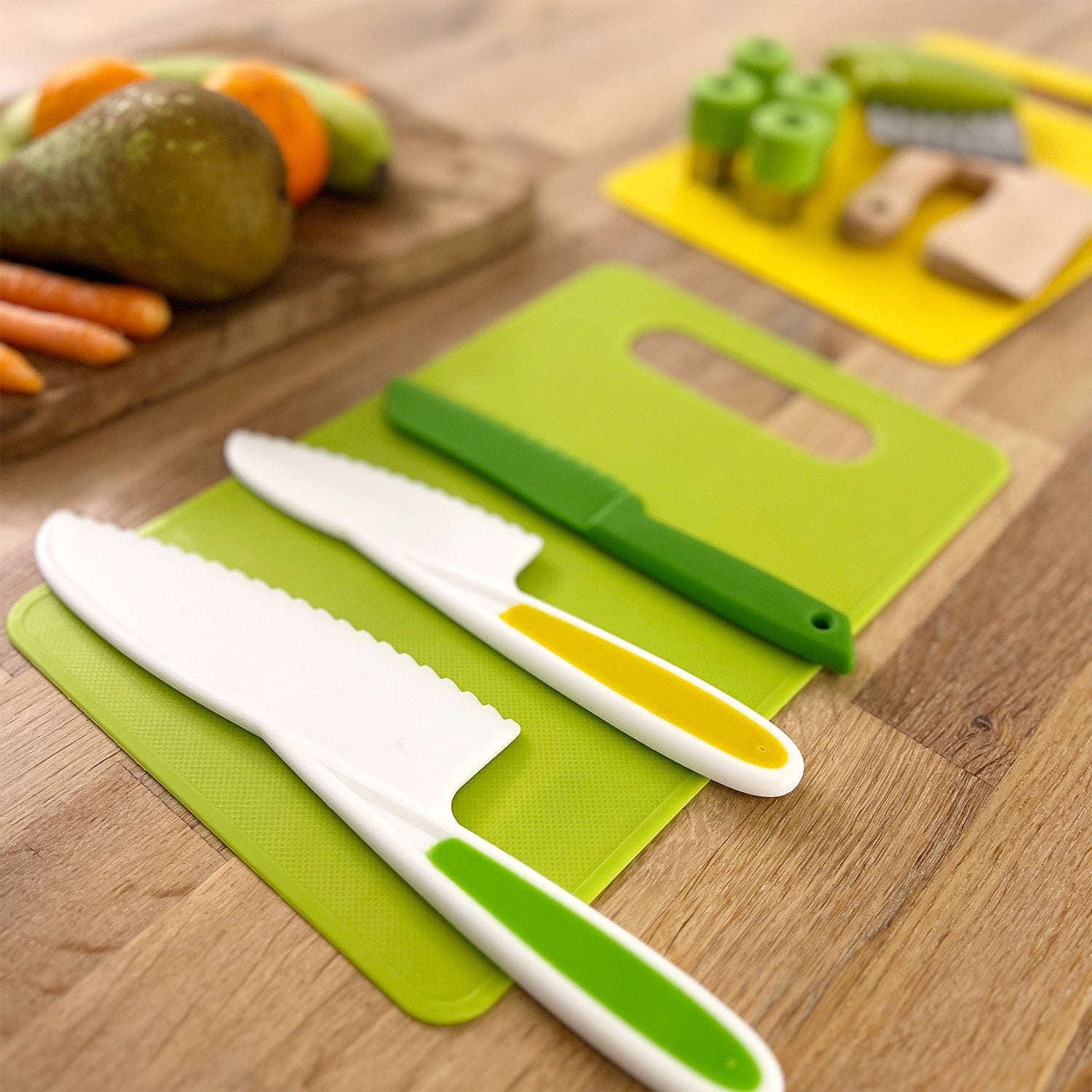 Plastic Cutting Board Set Kitchen Toddler Easy Grip Handles - Image 2
