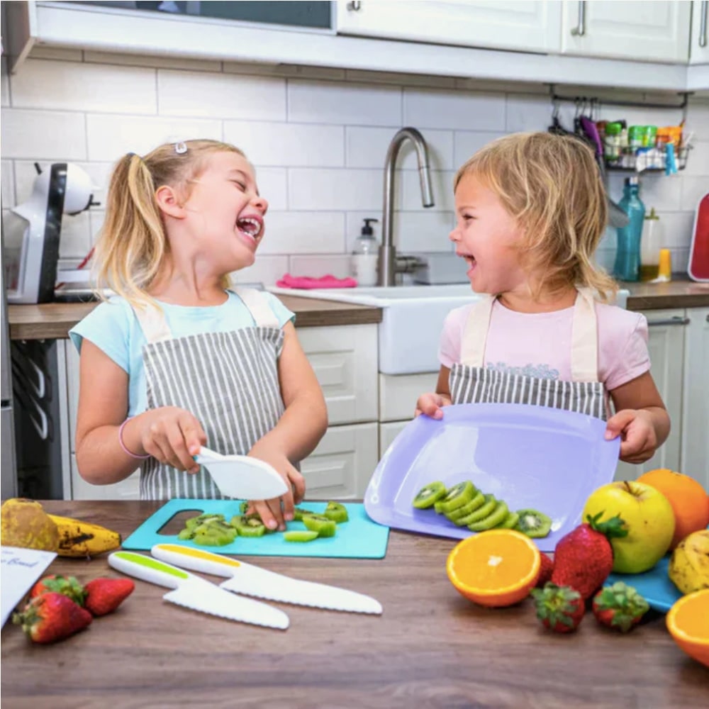 Plastic Cutting Board Set Kitchen Toddler Easy Grip Handles - Image 5